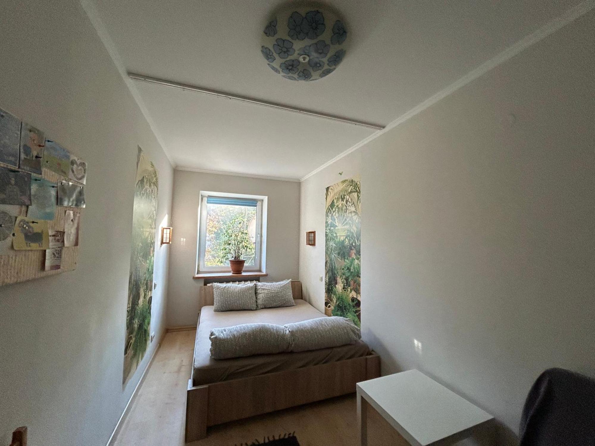 Three Bedroom Stepana Bandery Street Rivne Exterior photo